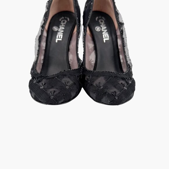 Chanel CC Bead-Embellished Pumps Black Mesh Lace Heels Size 38.5 US 7.5-8 - Picture 5 of 16